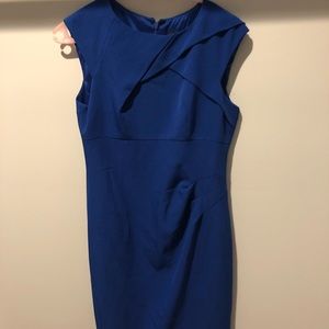 Short sleeve blue dress
